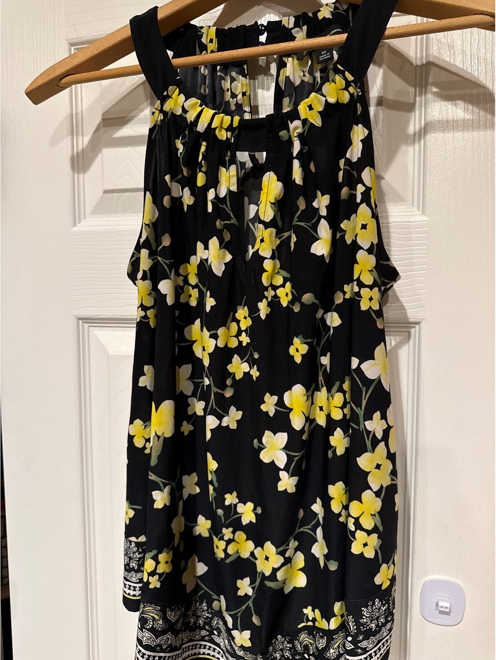 International Concepts Black Floral Sleeveless Tank Top Size 0X